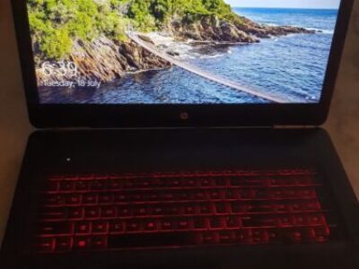 HP Omen Laptop – 17 inch 2 TB 16GB – Excellent Condition