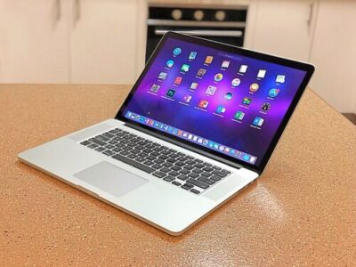 MacBook Pro 15 Intel®Core™i7*256GB SSD*16GB*macOS Mon*15.4”LED*Retina*Apple*HDMI