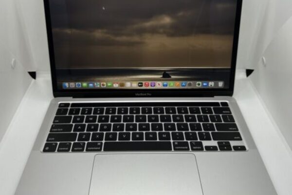 Apple MacBook Pro 13in (2020 256GB SSD, M1, 8GB RAM) – Space Grey – 100% Battery
